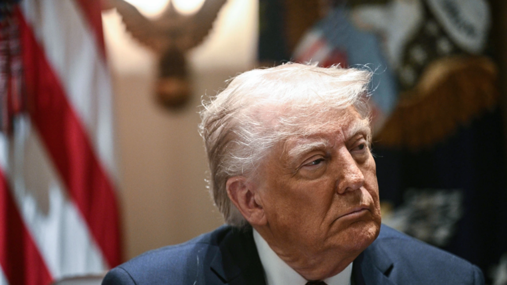 Trump turns Cabinet meeting into a 'cult-like' display even Putin wouldn’t pull off