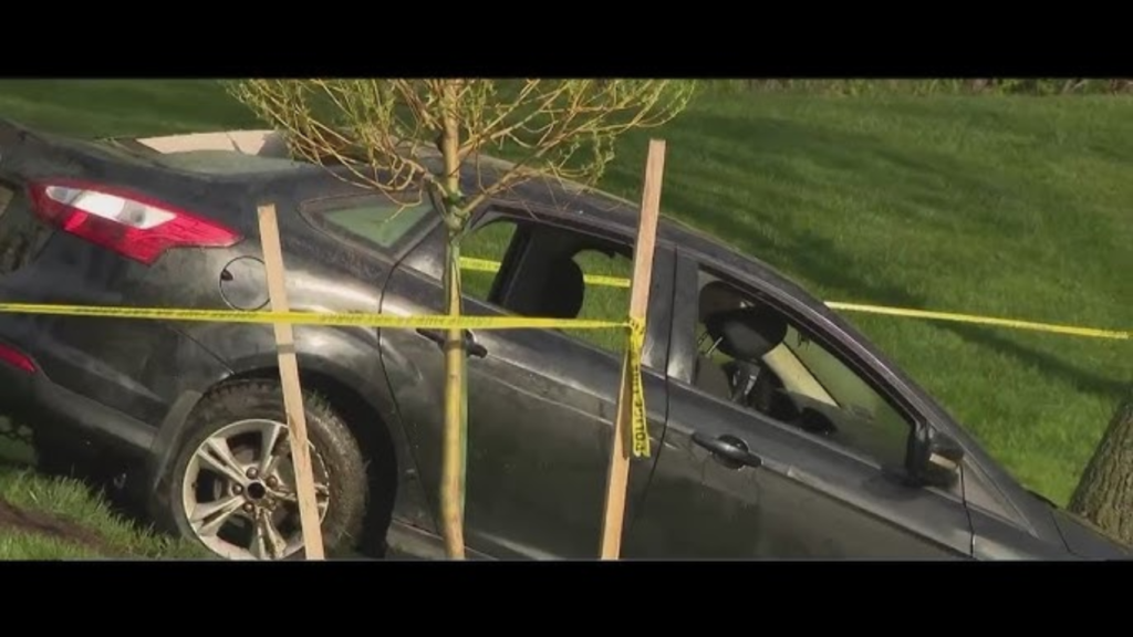 The body found inside a car that sank in a drainage basin has been identified as a New Jersey man