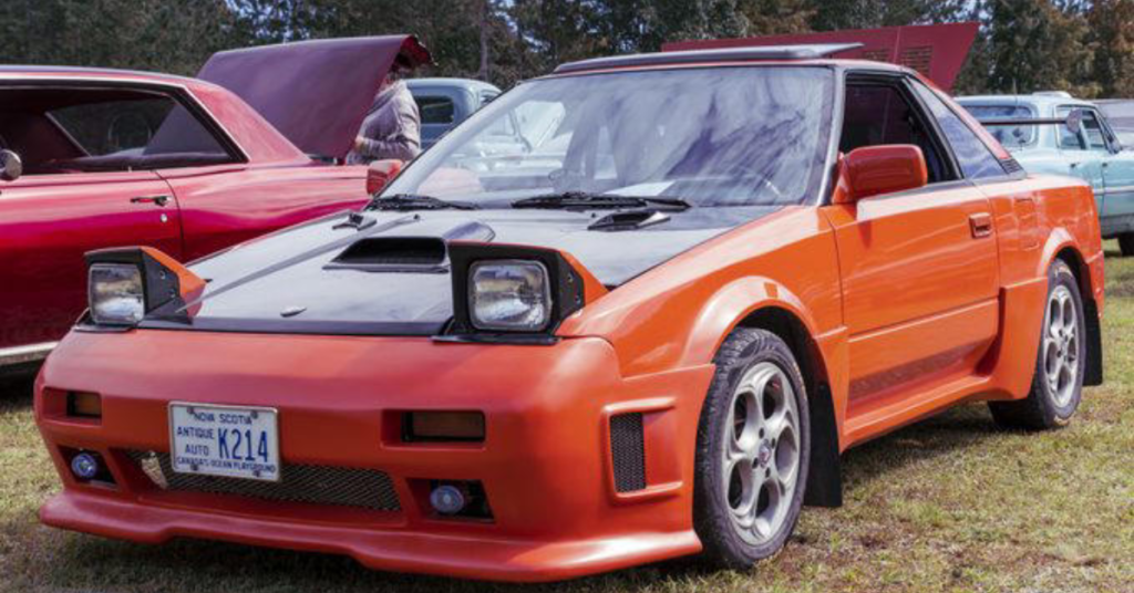 13 Once-Popular Car Features That Are Disappearing Forever